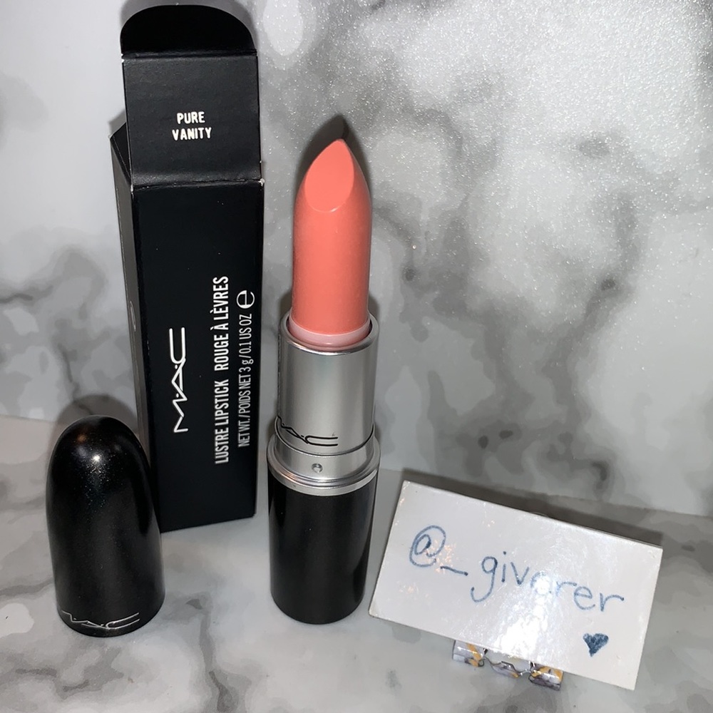 NIB PURE VANITY Lustre Lipstick MAC